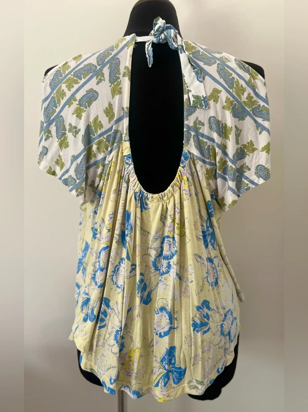 Free People Baja Babe Lemon Gelato Cold Shoulder Top  Size medium